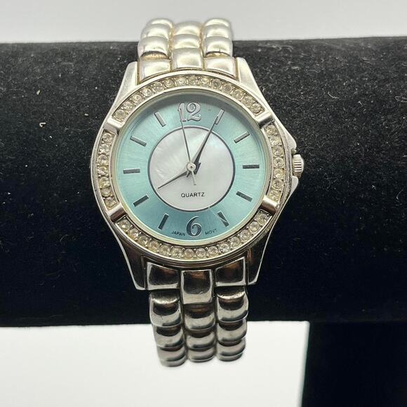 Silver blue watch - Picture 1 of 3